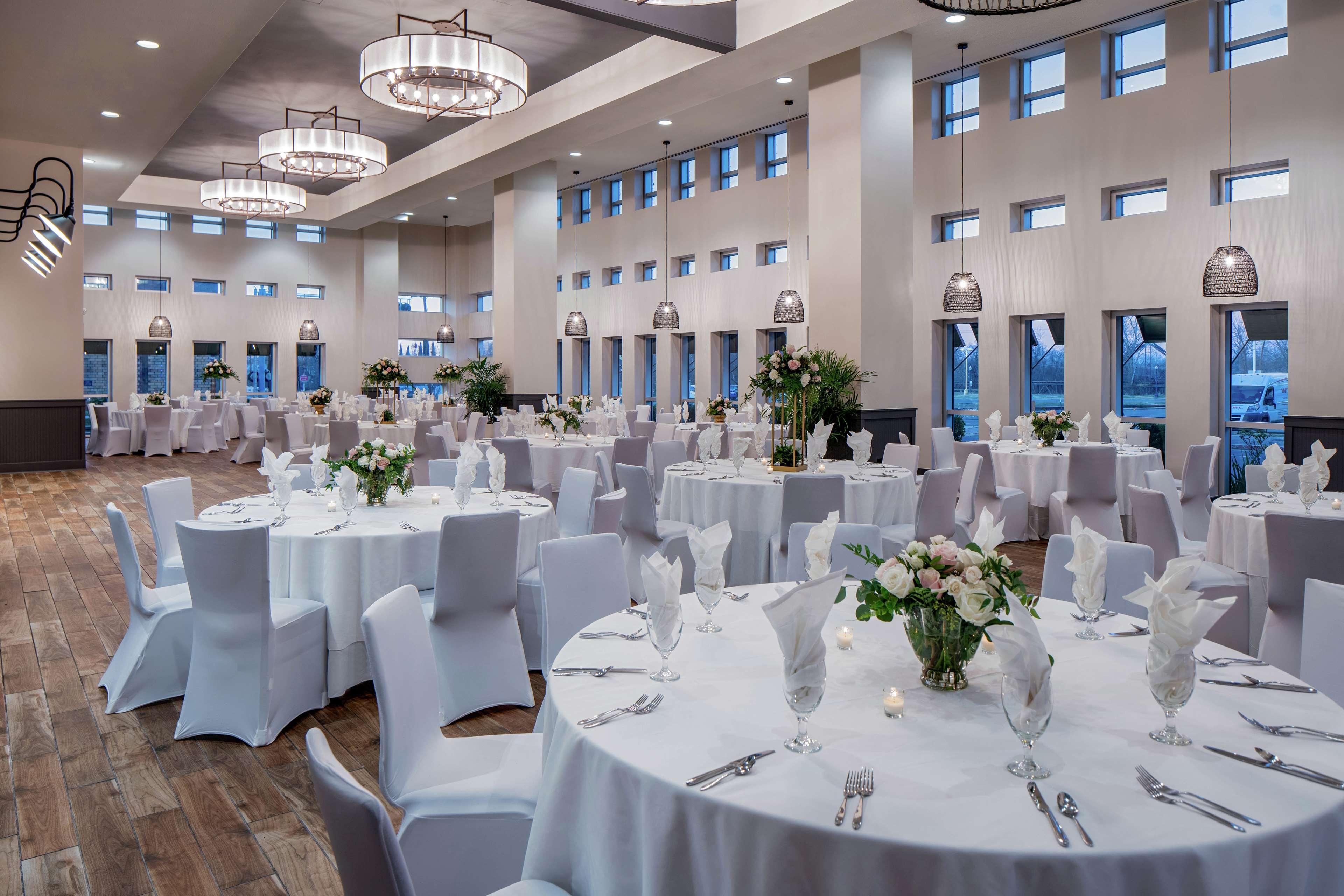 Hilton Shreveport Hotel Exterior foto